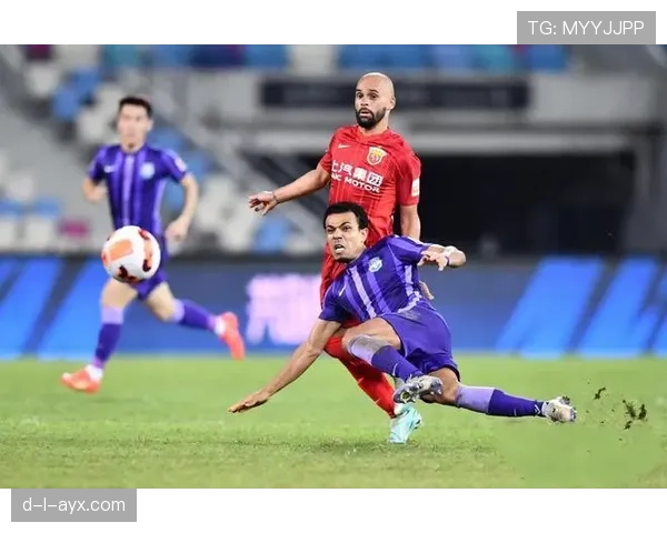 上海海港边路突破建功，逆转取胜展现强劲势头